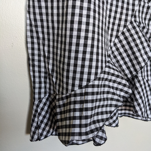 Gingham print ruffle trim wrap dress - Picture 7 of 11